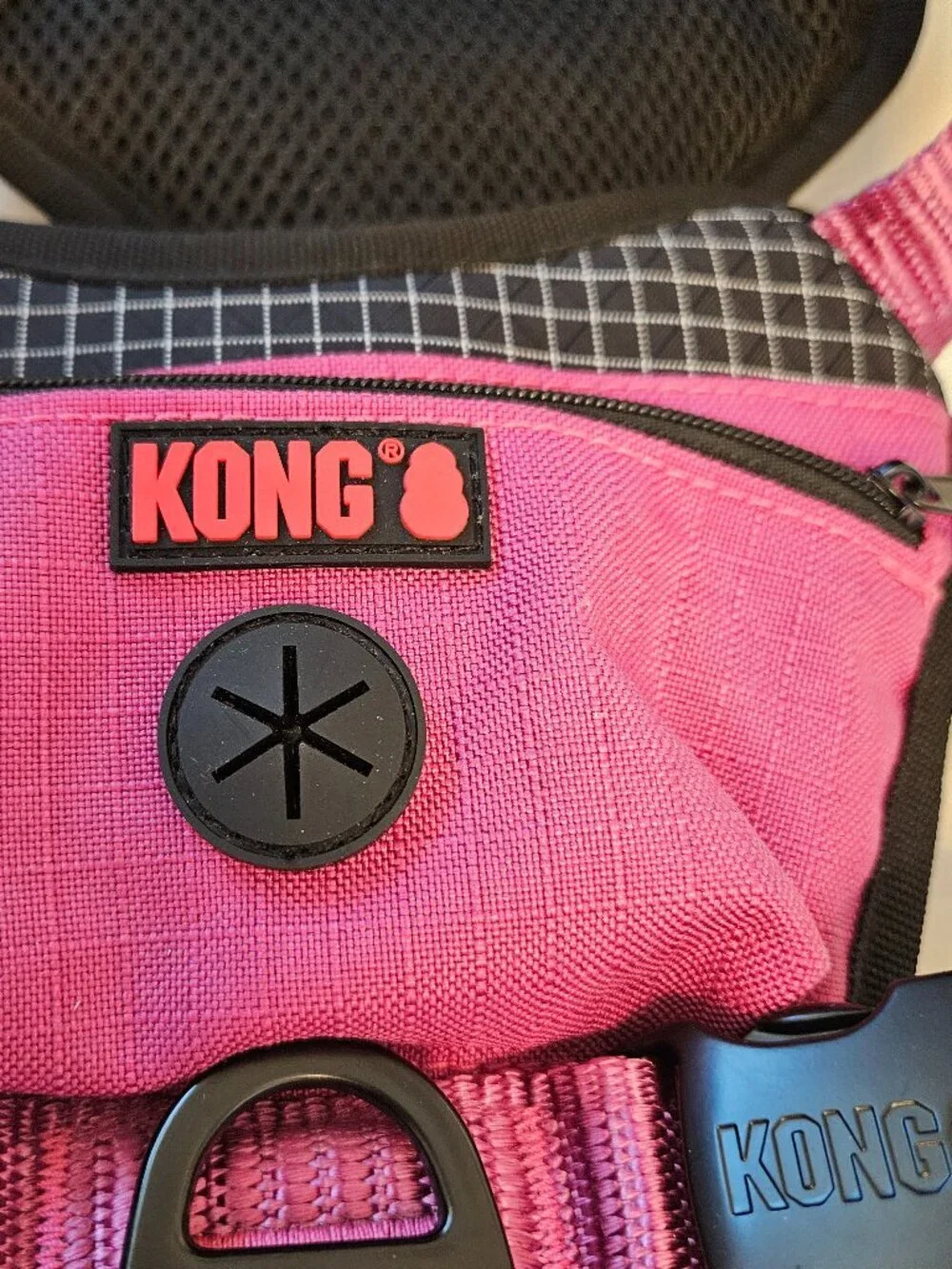 Kong Ultra Durable Waste Bag Harness (Pink & Black with Reflective Trim, Size L